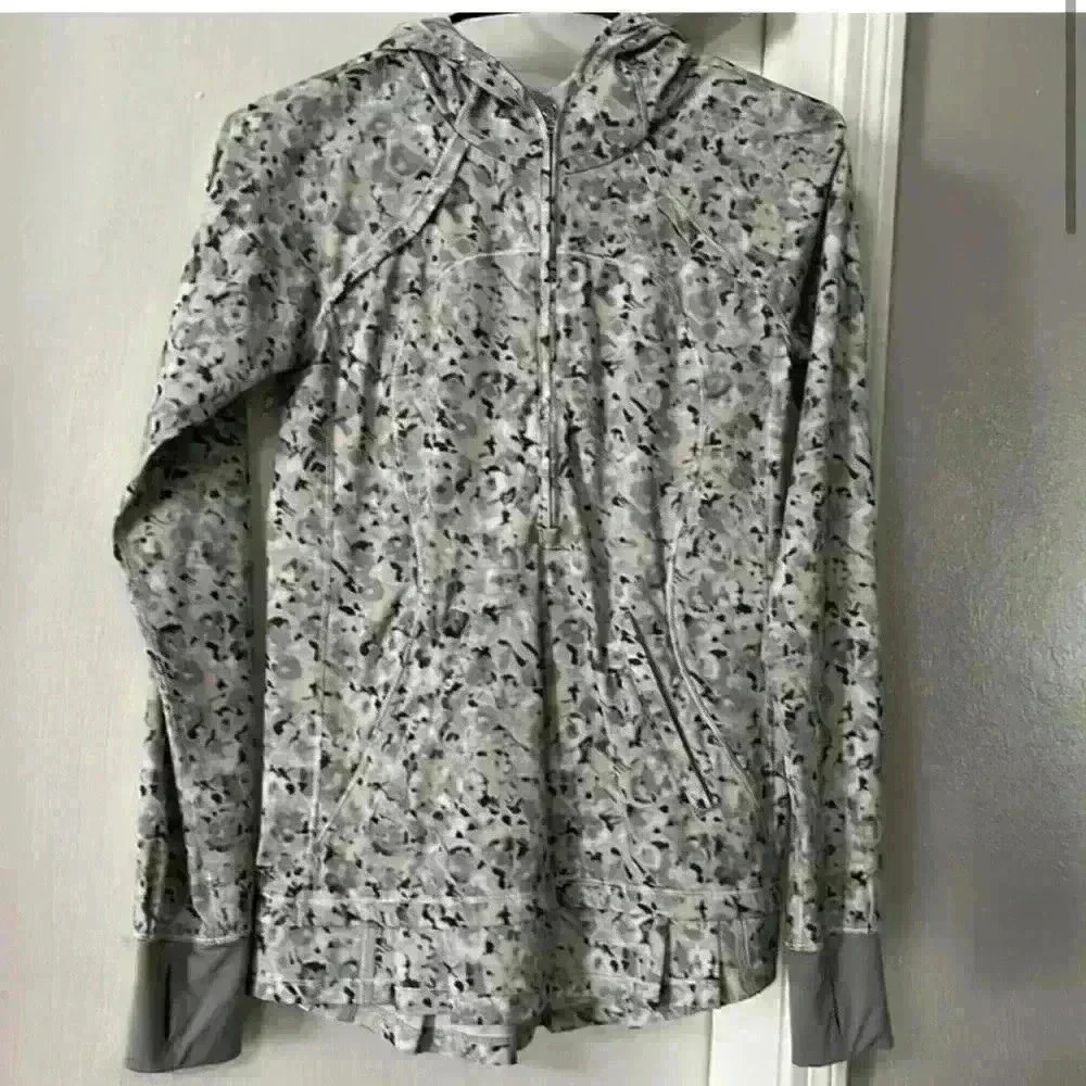 Lululemon lightened up pullover sweater - Picture 3 of 9